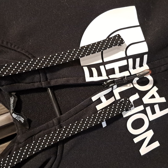 EUC The  North Face zip up hoodie - Picture 2 of 9